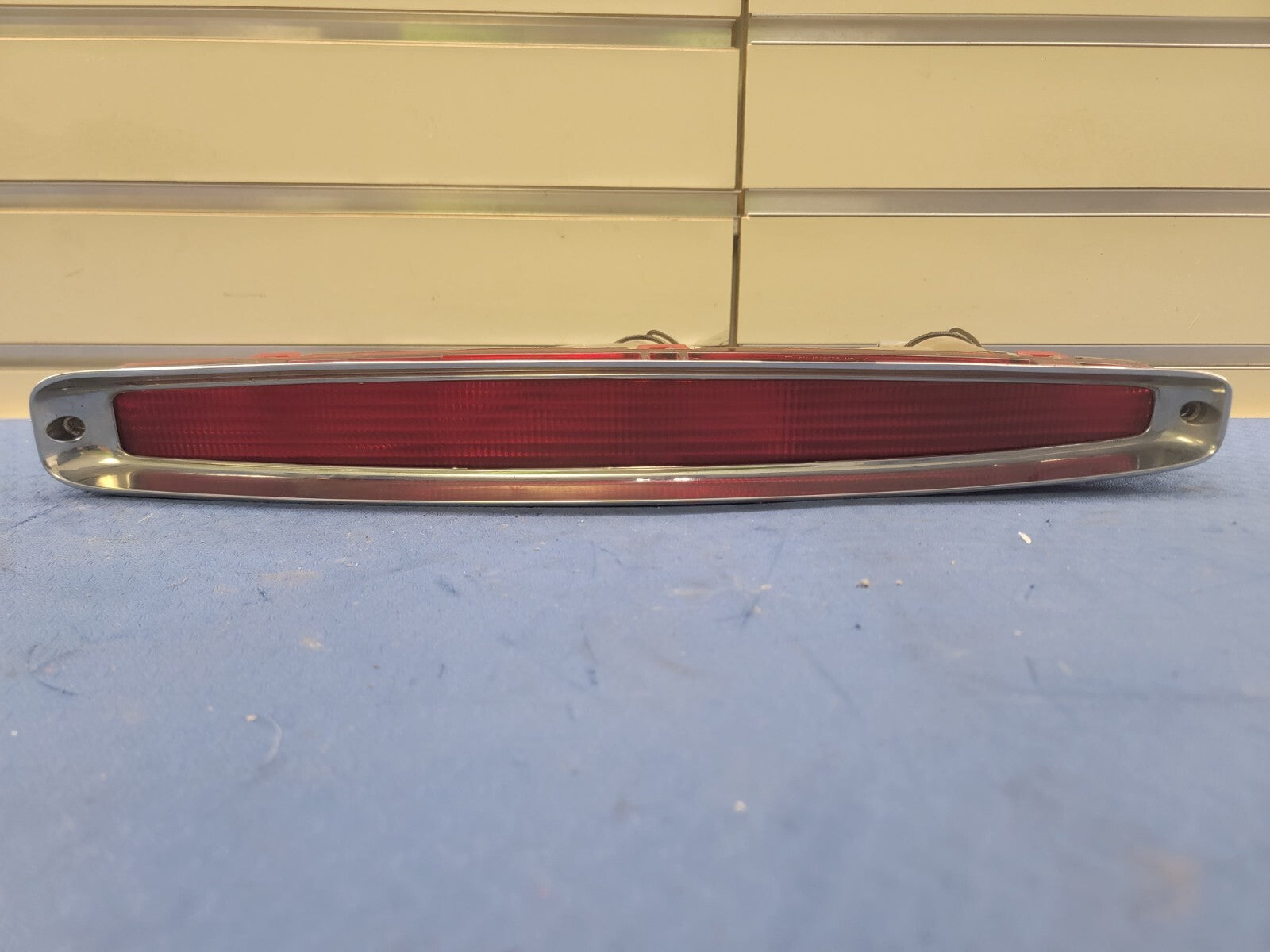 🔥85-93 Cadillac DEVILLE Driver Left Tail Light Chrome Trim Fits