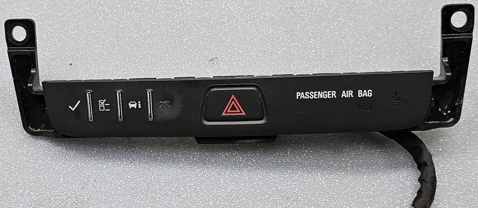 🔥13-17 Acadia Enclave Traverse Center Hazard Warning Switch Selector Assembly