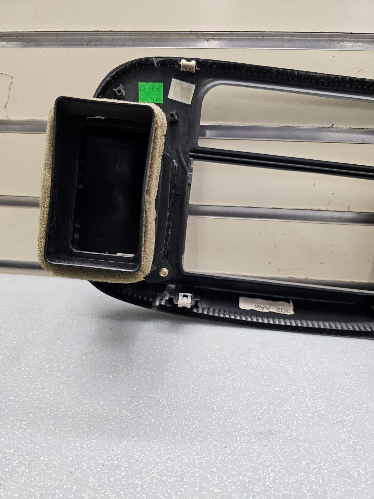 🔥97-03 Ford F150 Center Dash Radio Climate Trim Surround BEZEL Panel Line GRAY