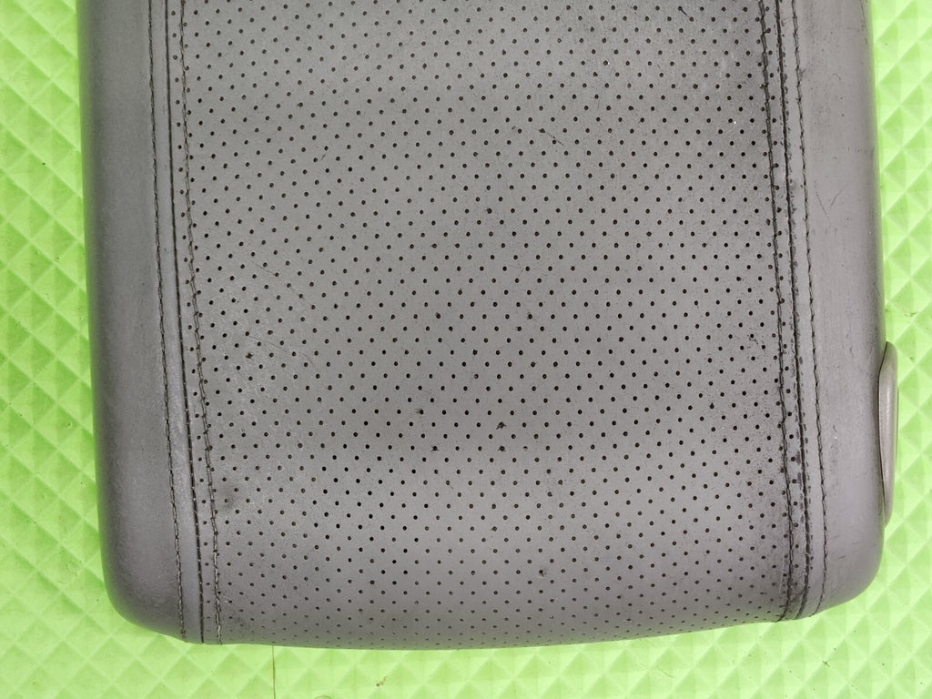 🔥02-06 Cadillac ESCALADE YUKON Center Console Armrest Storage LEATHER GRAY