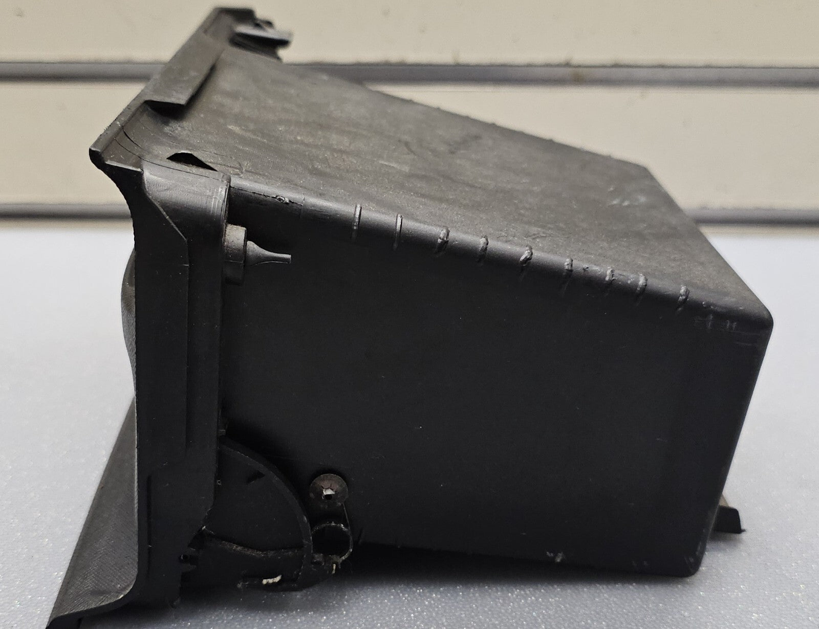 05-06 Honda CR-V OEM Center Dash Console Panel Storage Box Compartment Cubby Bin