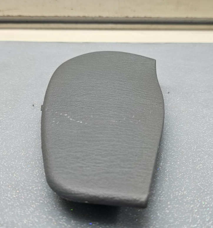 🔥05-07 CHRYSLER TOWN & COUNTRY 3.3L DASHBOARD FRONT RIGHT COVER TRIM  GRAY