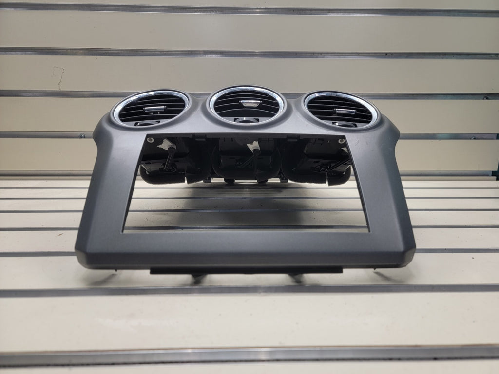🔥08-10 Saturn Vue Center Dash Radio Stereo Bezel Trim With Vents OEM Gray B31
