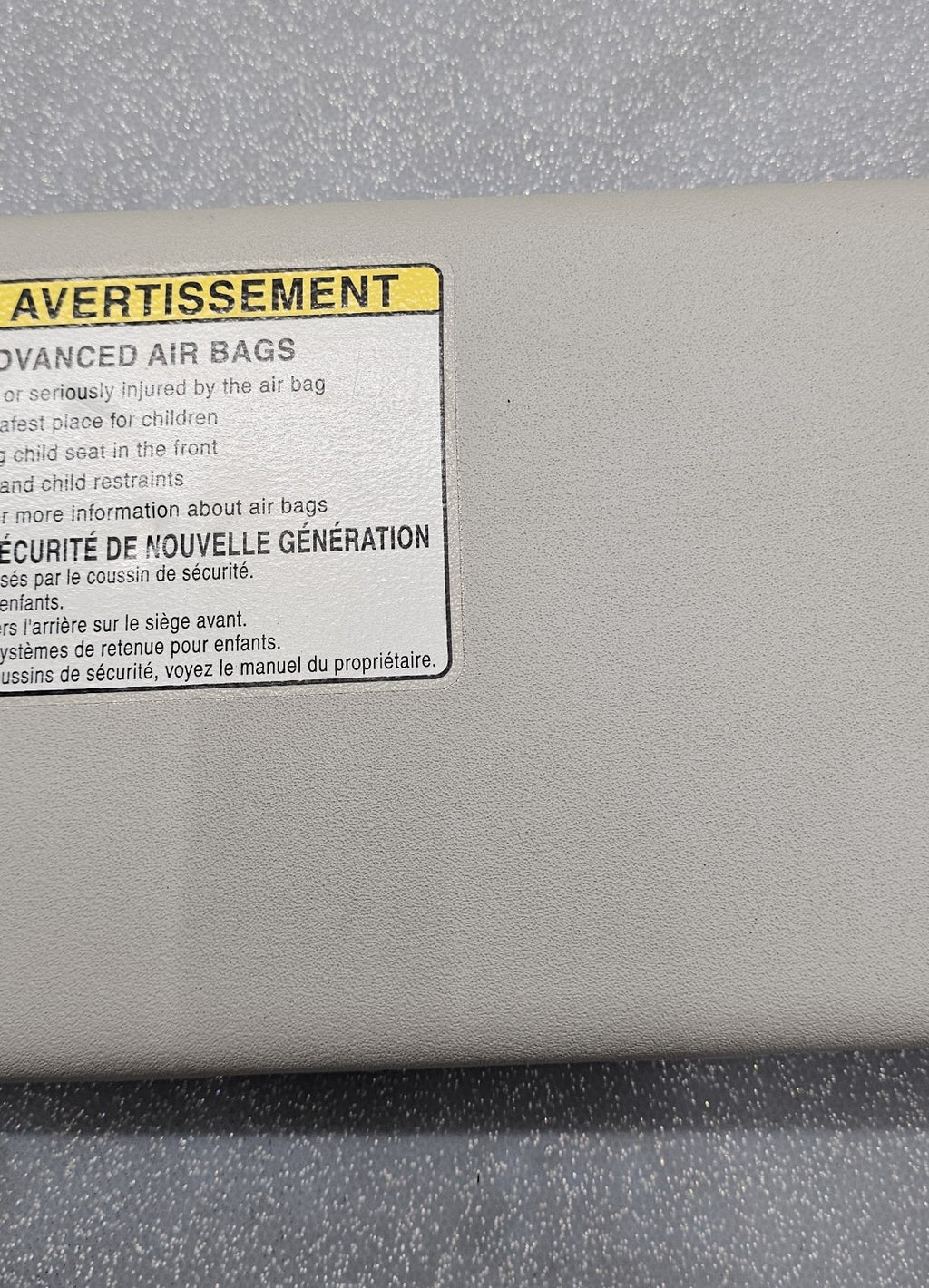 03-08 Toyota Corolla Matrix Passenger Right Side Sun Visor Gray Vinyl/TC