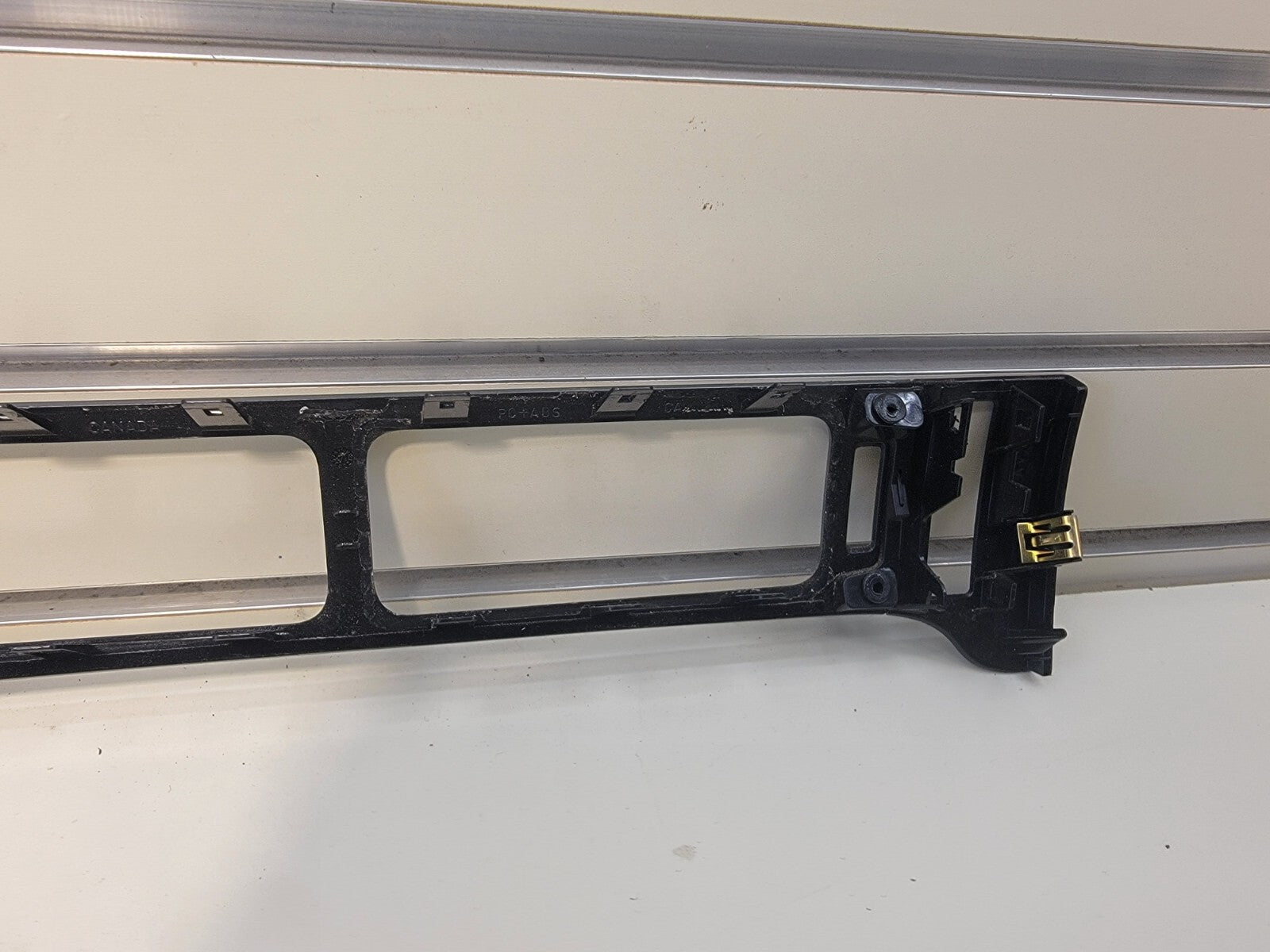07-14 Yukon Tahoe Suburban Burl Front Dash Belt Trim A/C Vents F201 woodgrain