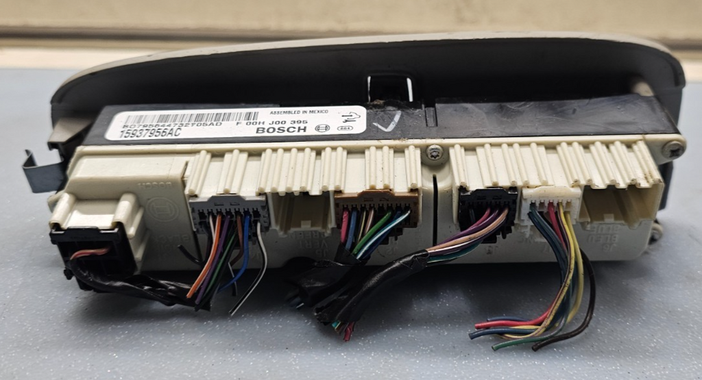 🔥06-11 CADILLAC DTS FRONT RIGHT PASSENGER WINDOW POWER SWITCH ASSEMBLY GRAY