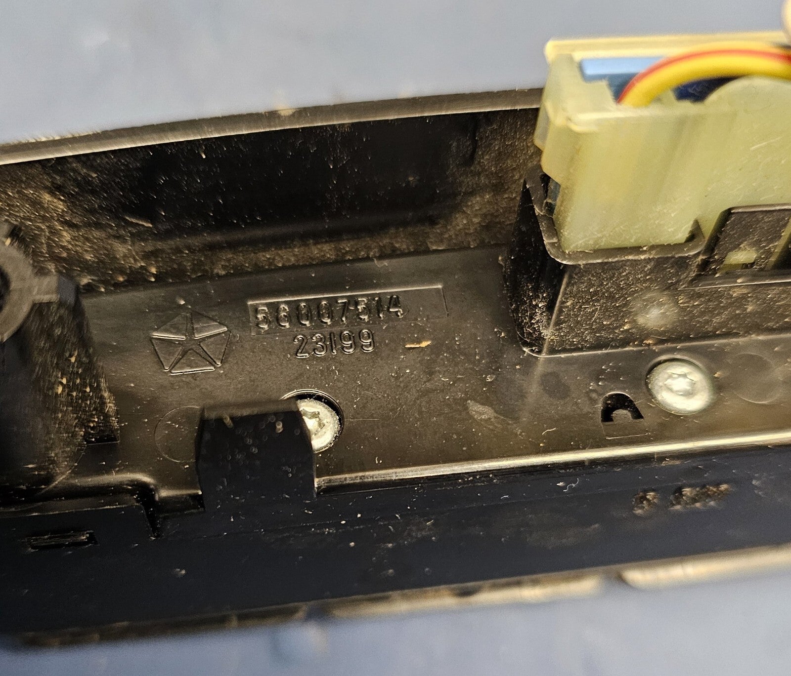 🔥94-97 Dodge Ram 1500 2500 Button Steering Wheel Cruise Control Switch Assembly