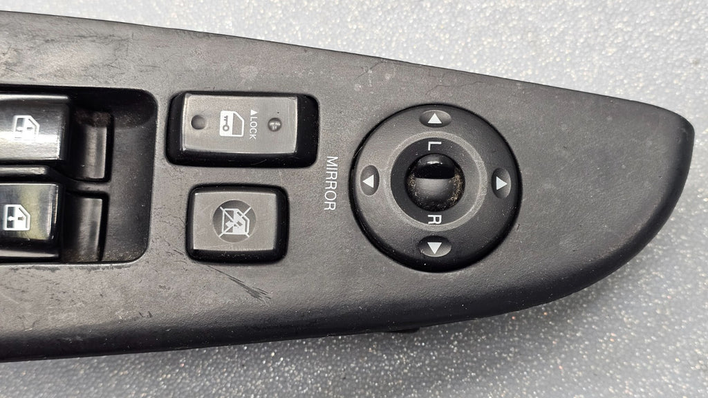 07-10 Hyundai Elantra Power Left Driver Master Main Window Switch Assembly Black