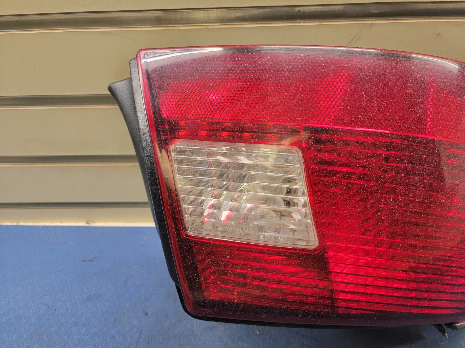 🔥00-03 driver Tail Light Sedan Fits Mecury Sable YF4Z13405BA