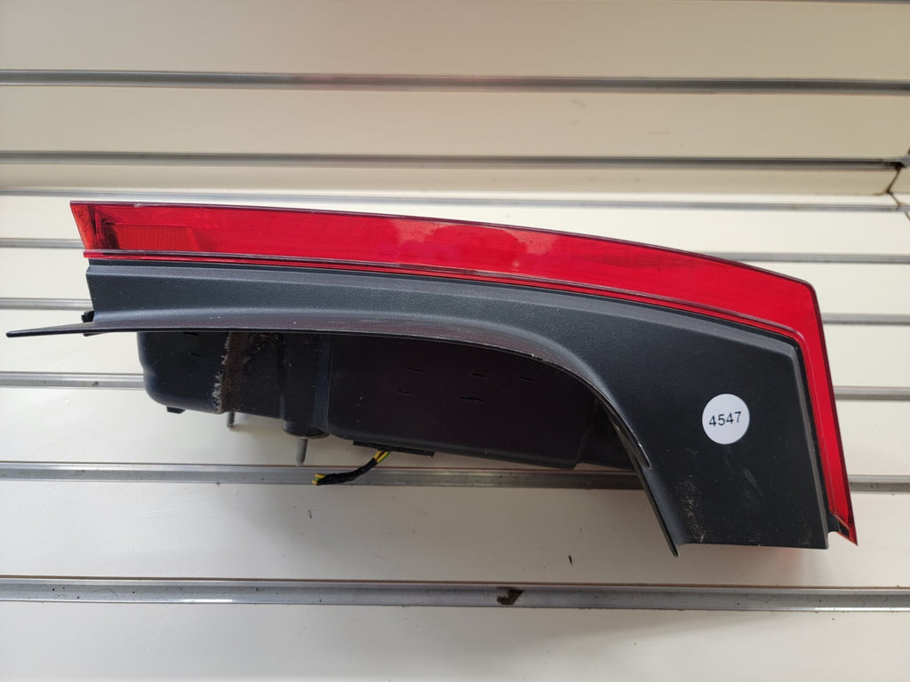 🔥2008-2013 Cadillac CTS Sedan Taillight Lamp Assembly Driver Side Left