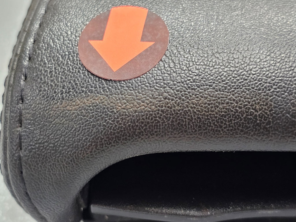 🔥08-12 Chevy Malibu CENTER CONSOLE LID ARMREST ASSEMBLY STORAGE COVER BLACK OEM