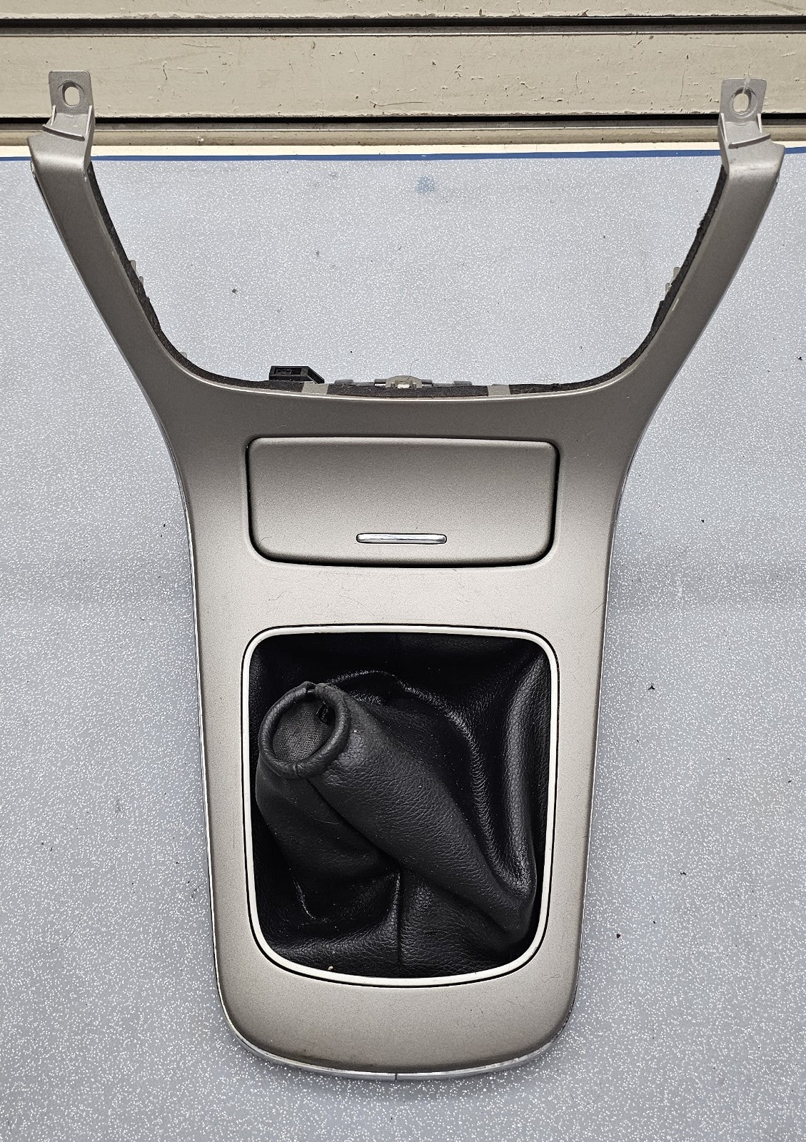 🔥13-16 Nissan Sentra Center Console Shifter Trim Bezel Ashtray OEM Silver