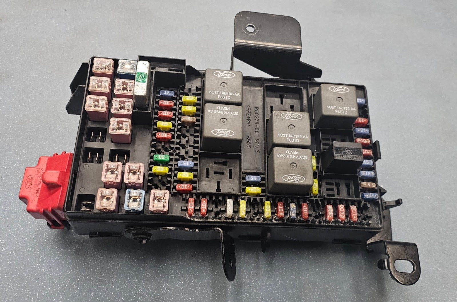 🔥2005 - 2007 FORD F250 / F350 SUPERDUTY FUSE JUNCTION RELAY MODULE  BOX