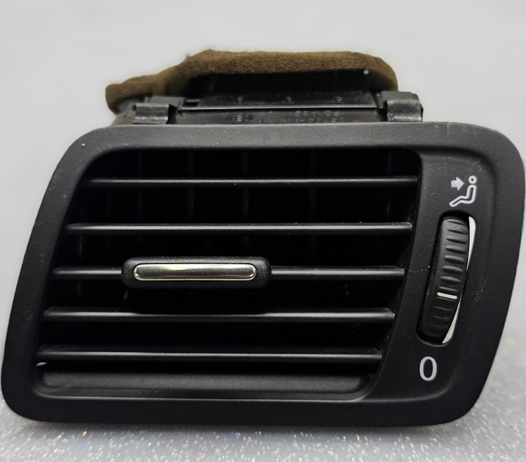 🔥06-11 VW Passat CC Dash Left Driver Master AC A/C Air Vent Heater Panel Black