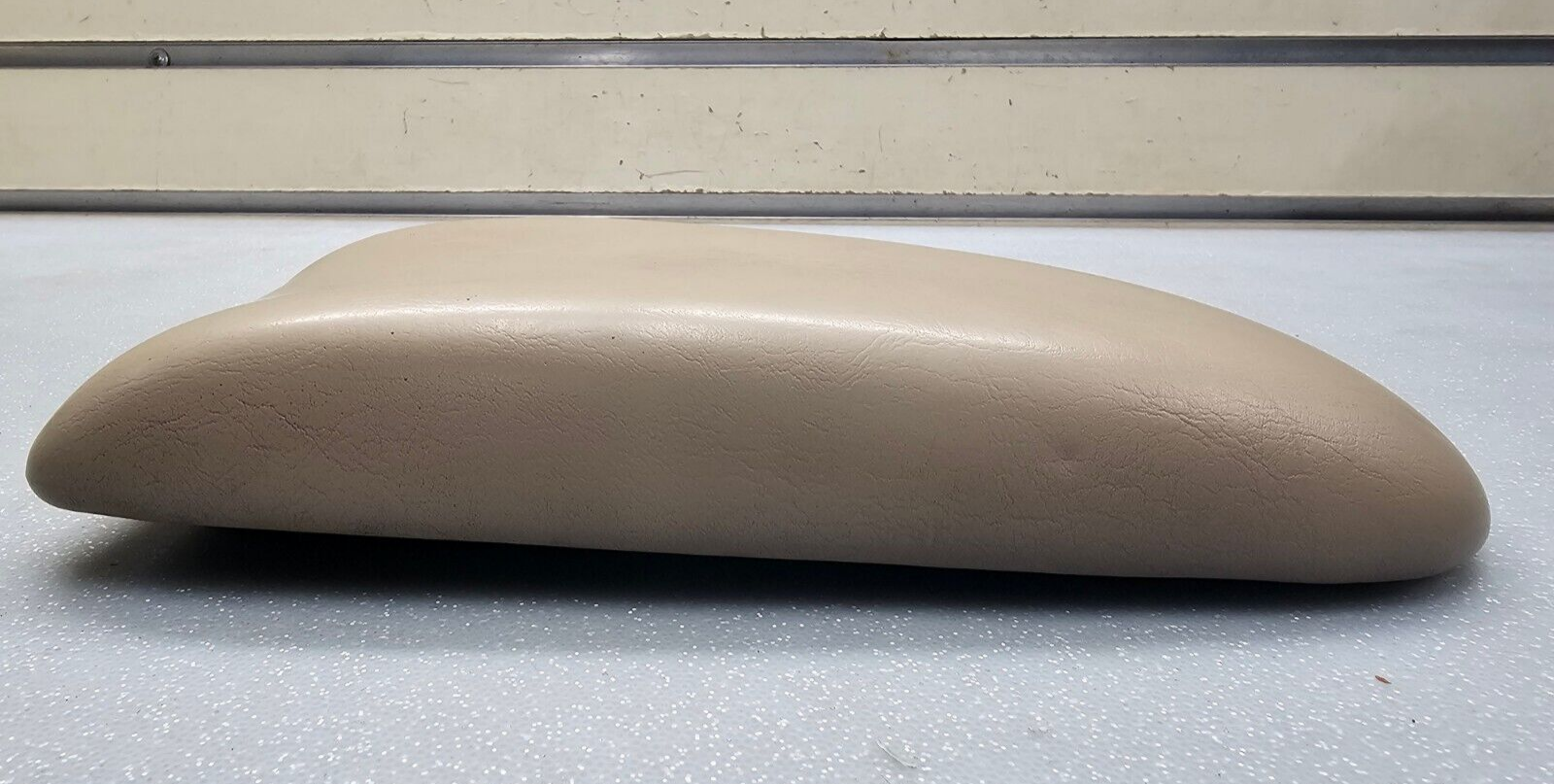🔥00-07 Taurus Sable Front Center Console Lid Arm Rest Top Pad Cover Storage Tan