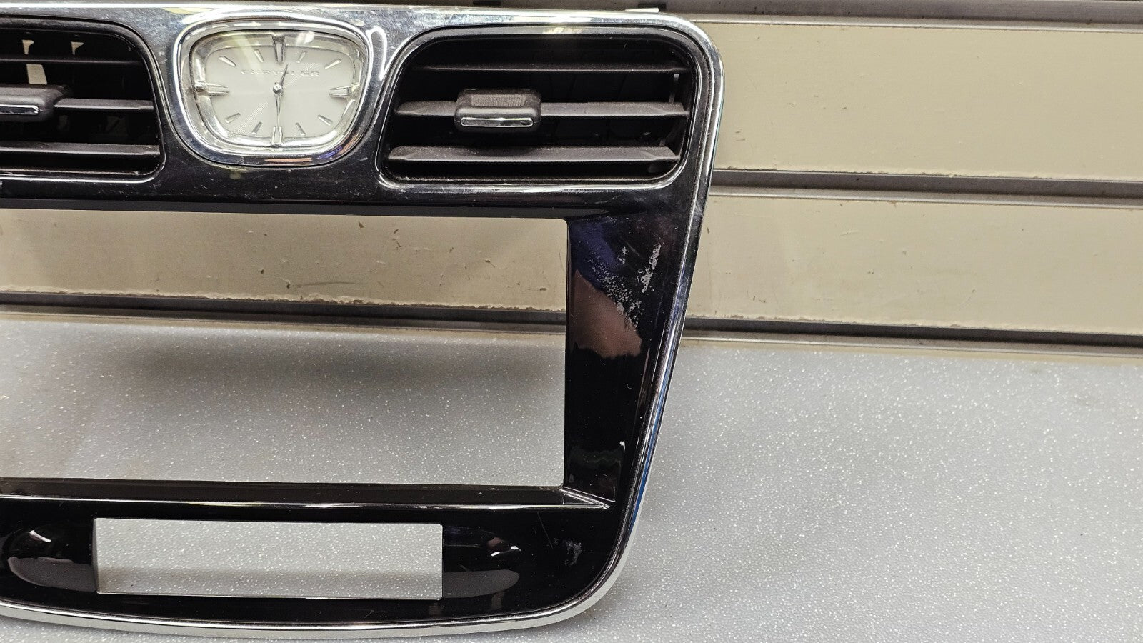 🔥11-14 Chrysler 200 Dash Radio Trim Climate Bezel Panel Clock Black/Silver