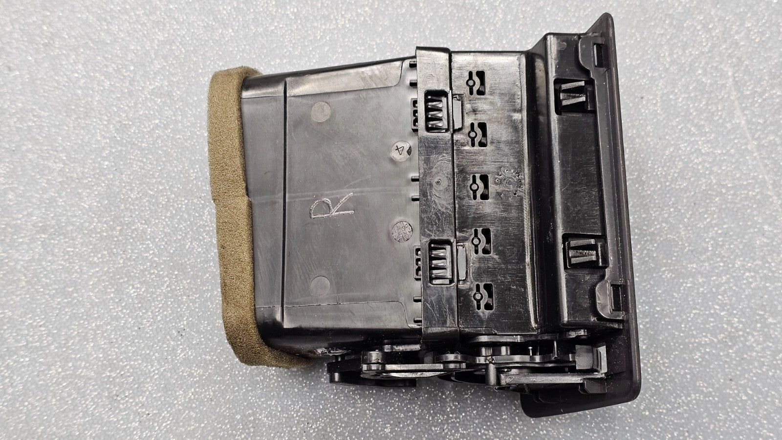 🔥06-12 Fusion Milan Dash Right Passenger Air Vent AC A/C Heater Panel Black OEM