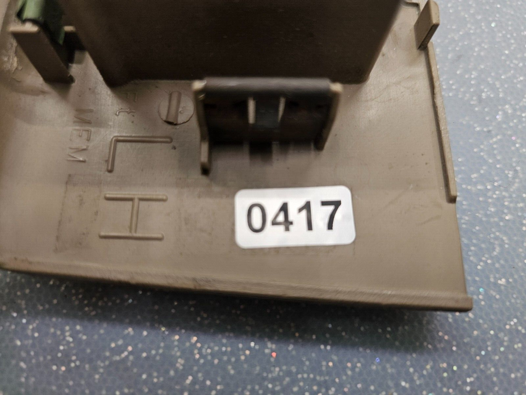 03-06 Ford Expedition Left Driver Master Door Window Control Switch Assembly Tan
