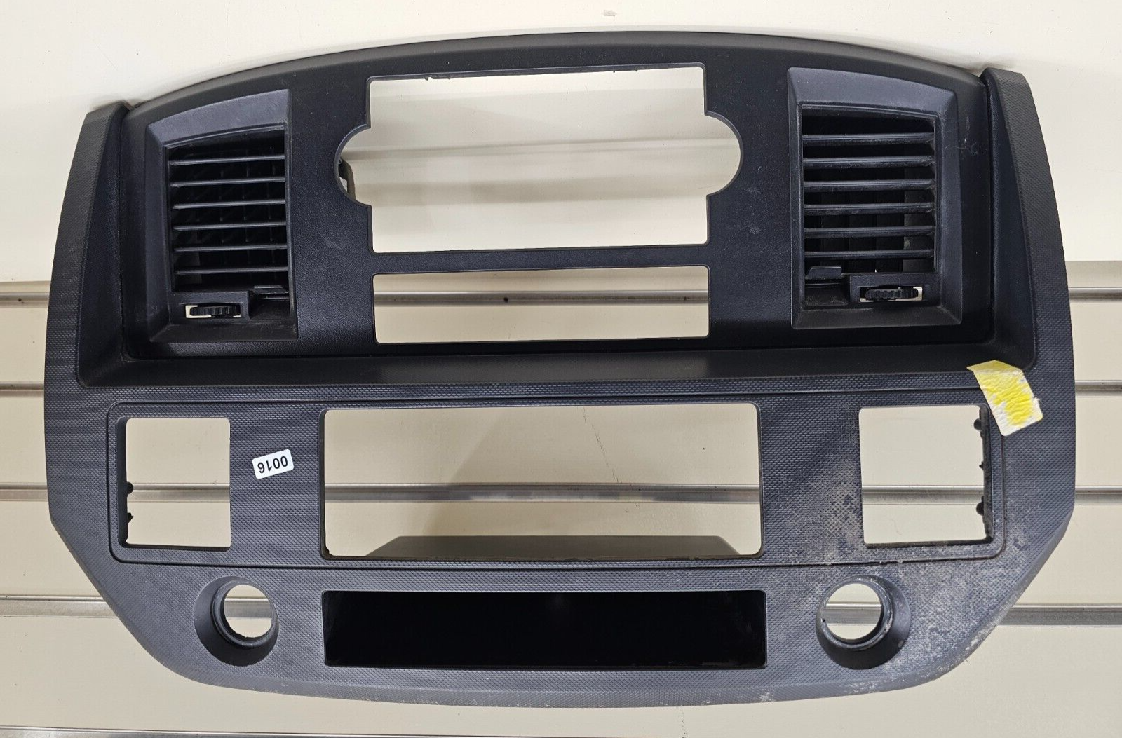 06-08 Dodge RAM Dash RADIO Bezel Climate Trim Panel Storage Black OEM B11