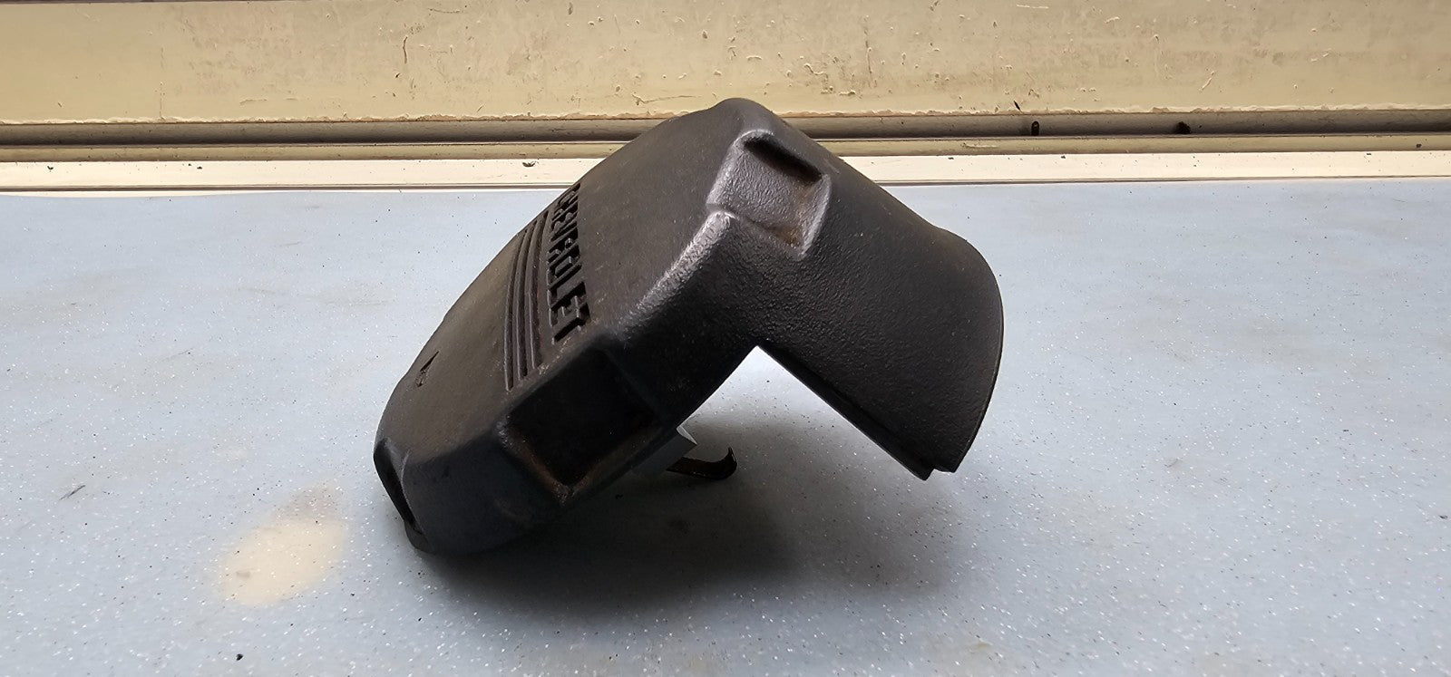 🔥1988-1994 Chevy Silverado Suburban Sierra Blazer Horn Cap Complete BLACK OEM