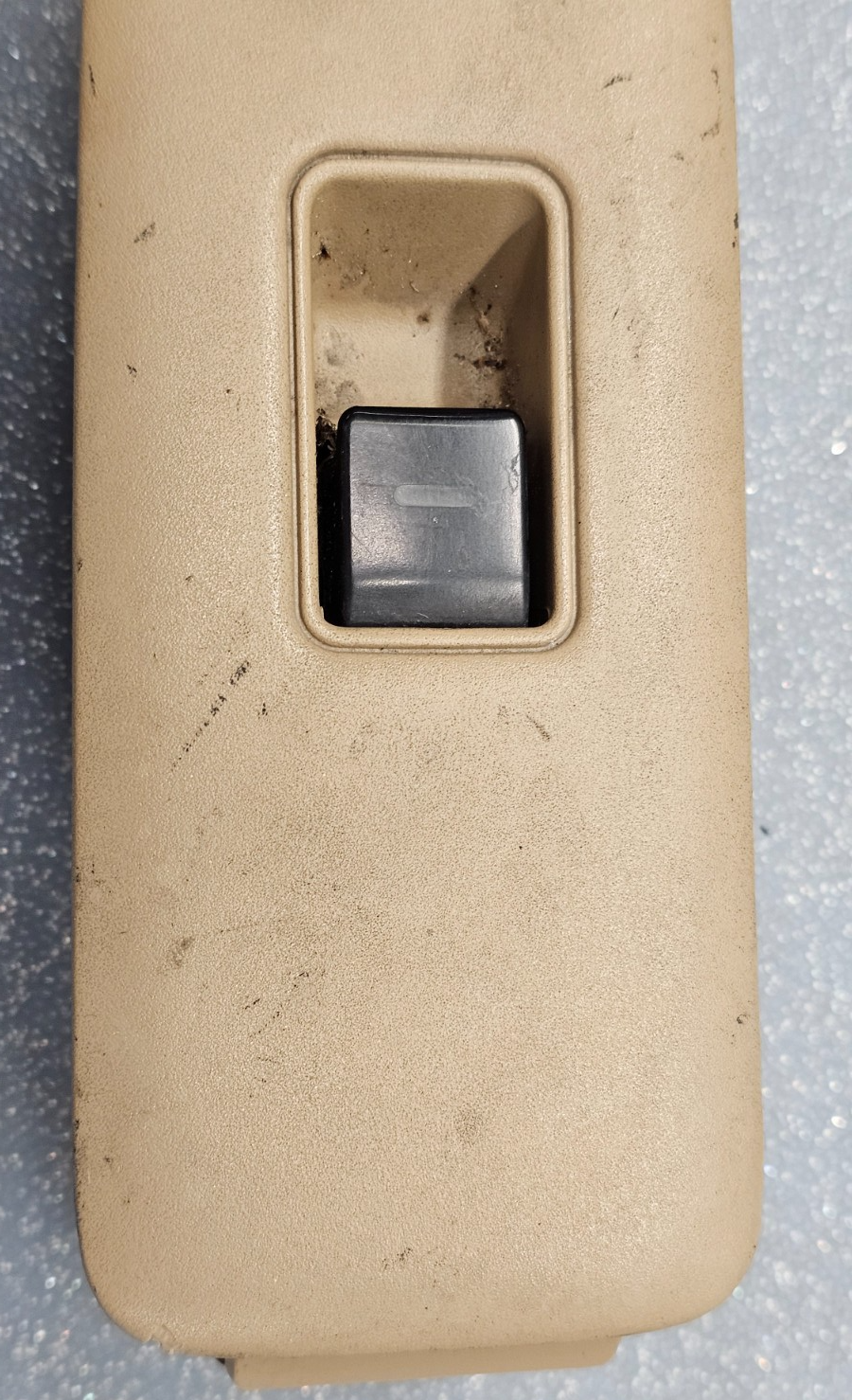🔥95-99 Maxima Infiniti I30 Front Right Passenger Power Window Door Switch Tan