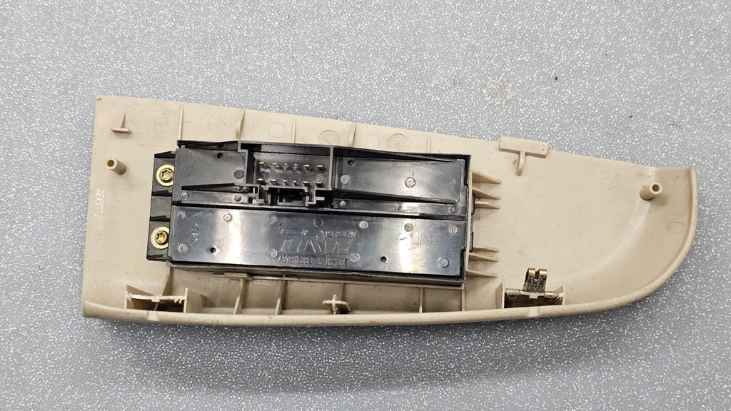 99-02 Silverado SIERRA Power Window Switch Front Passenger Lock TAN WS3