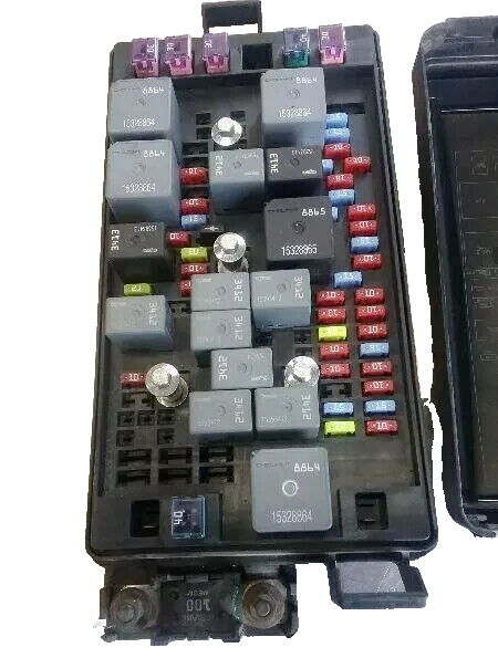 🔥04-06 Chevy Colorado GMC Canyon Fuse Box Engine Relay Body Control Module OEM
