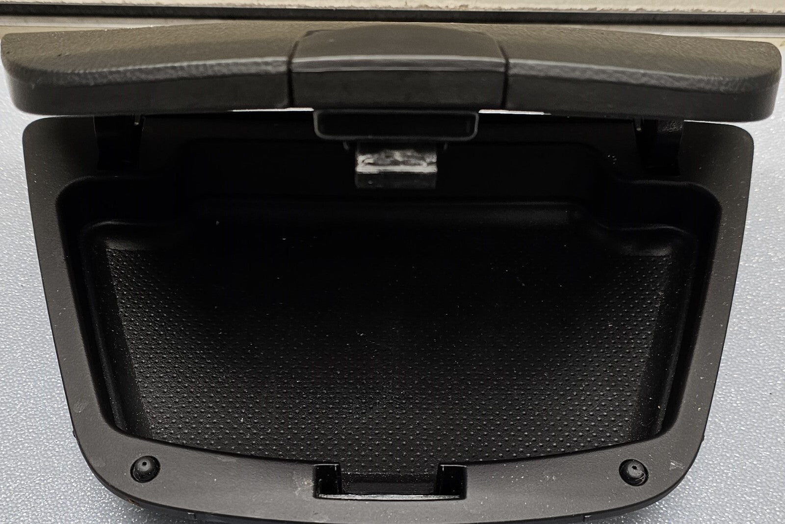 🔥11-16 CHEVY CRUZE FRONT CENTER UPPER DASH STORAGE BIN COMPARTMENT CUBBY BLACK