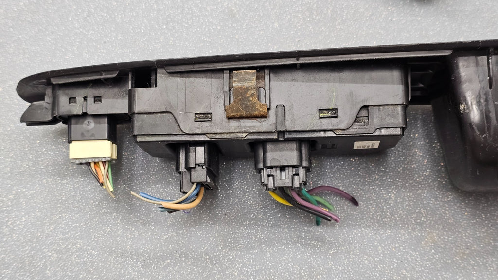 🔥09-16 CHEVY IMPALA LEFT DRIVER MASTER POWER DOOR WINDOW SWITCH BEZEL BLACK