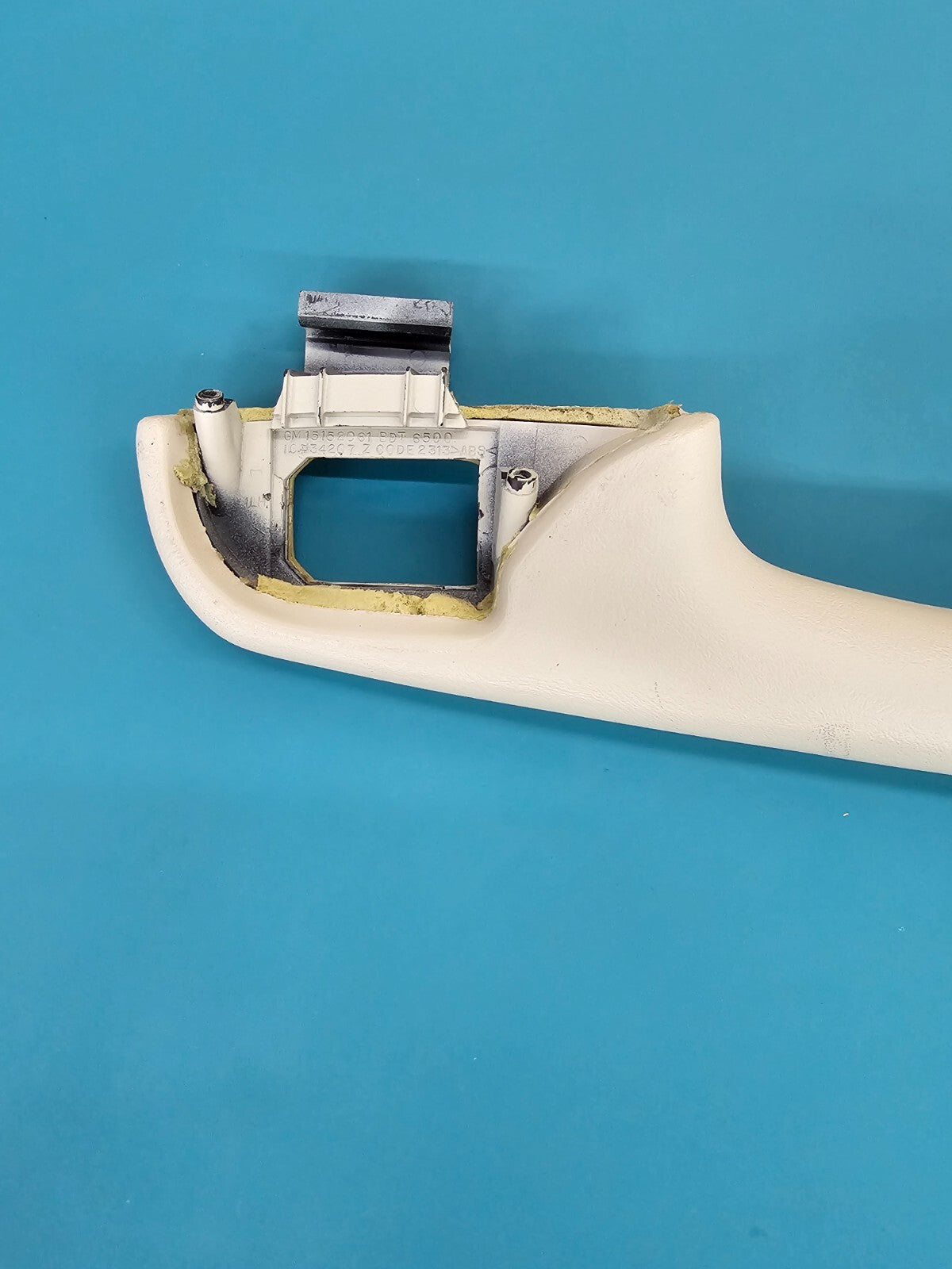 🔥99-06 Silverado SIERRA TAHOE Door Panel ARMREST Rear LEFT Handle LIGHT TAN H3