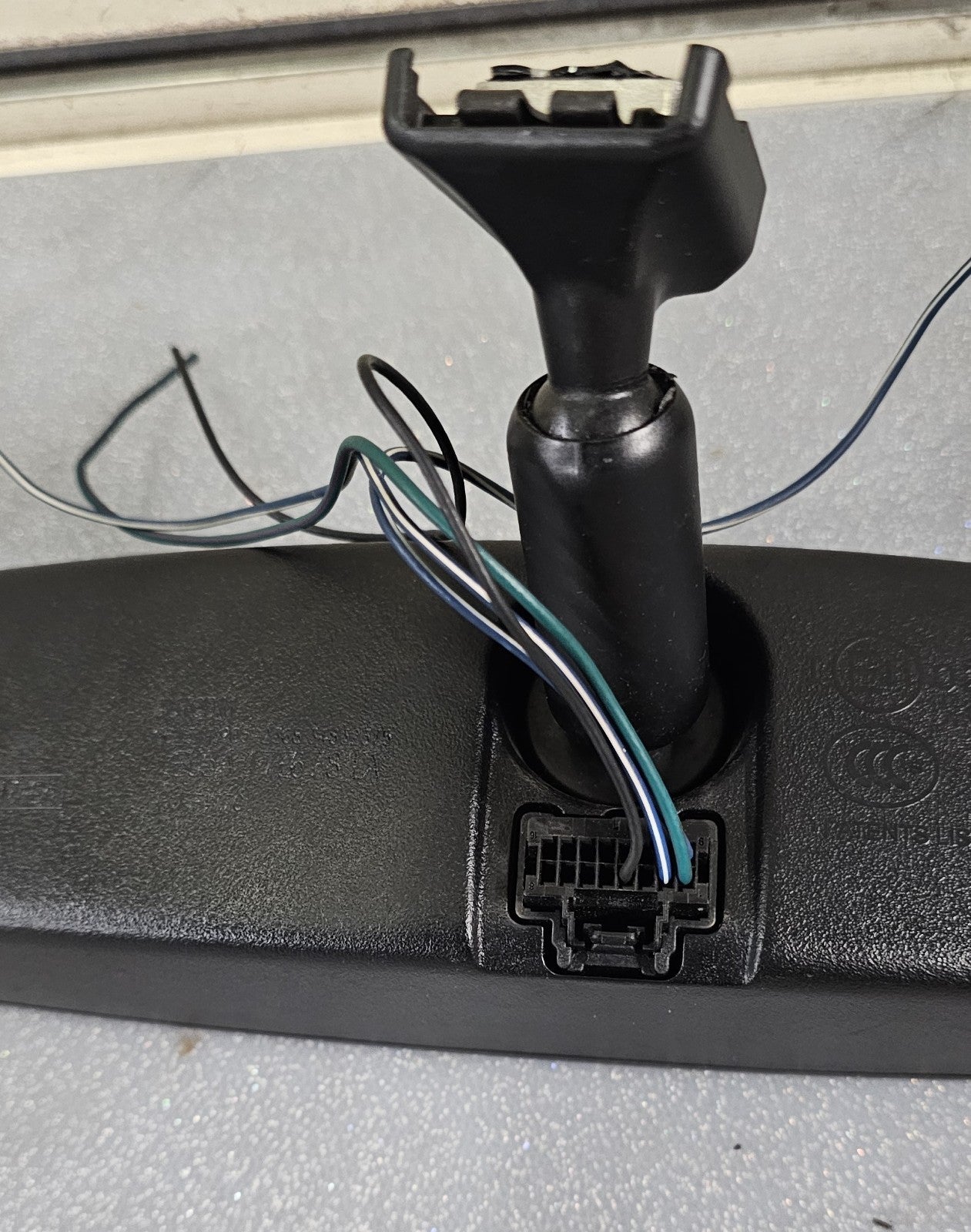 11-18 Ford Edge Fiesta 15-17 Expedition Front Center Interior Rear View Mirror