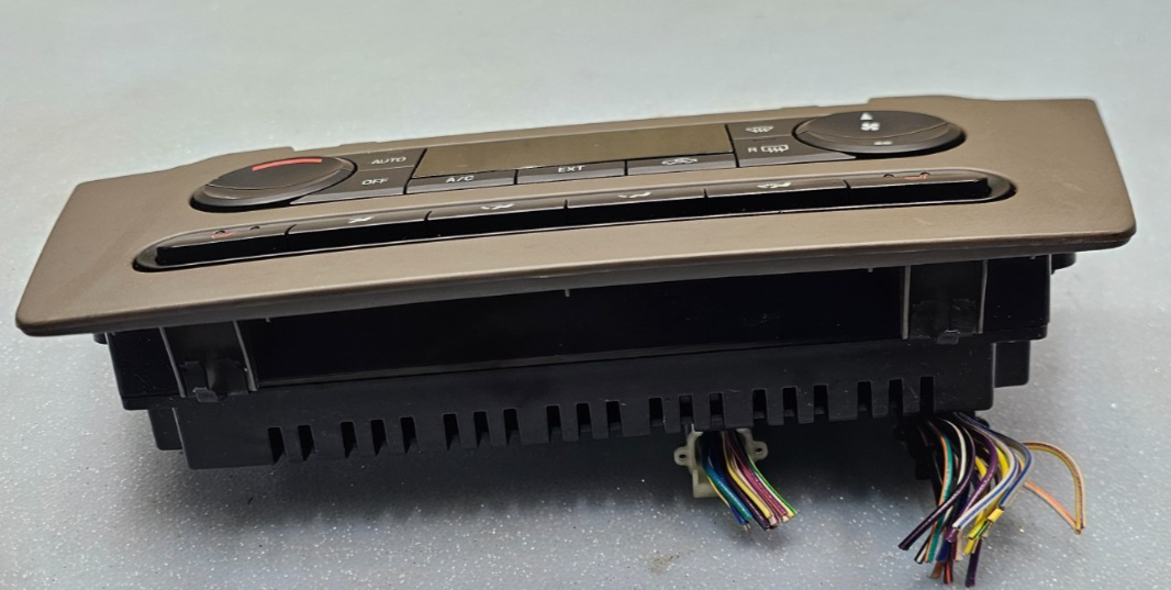 🔥06-09 Fusion Milan Dash Heater Temperature Climate Control Conditioner Tan