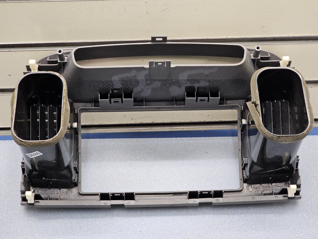 🔥02-06 CAMRY Center Dash AM FM RADIO STEREO BEZEL Trim Panel Assembly LT Gray
