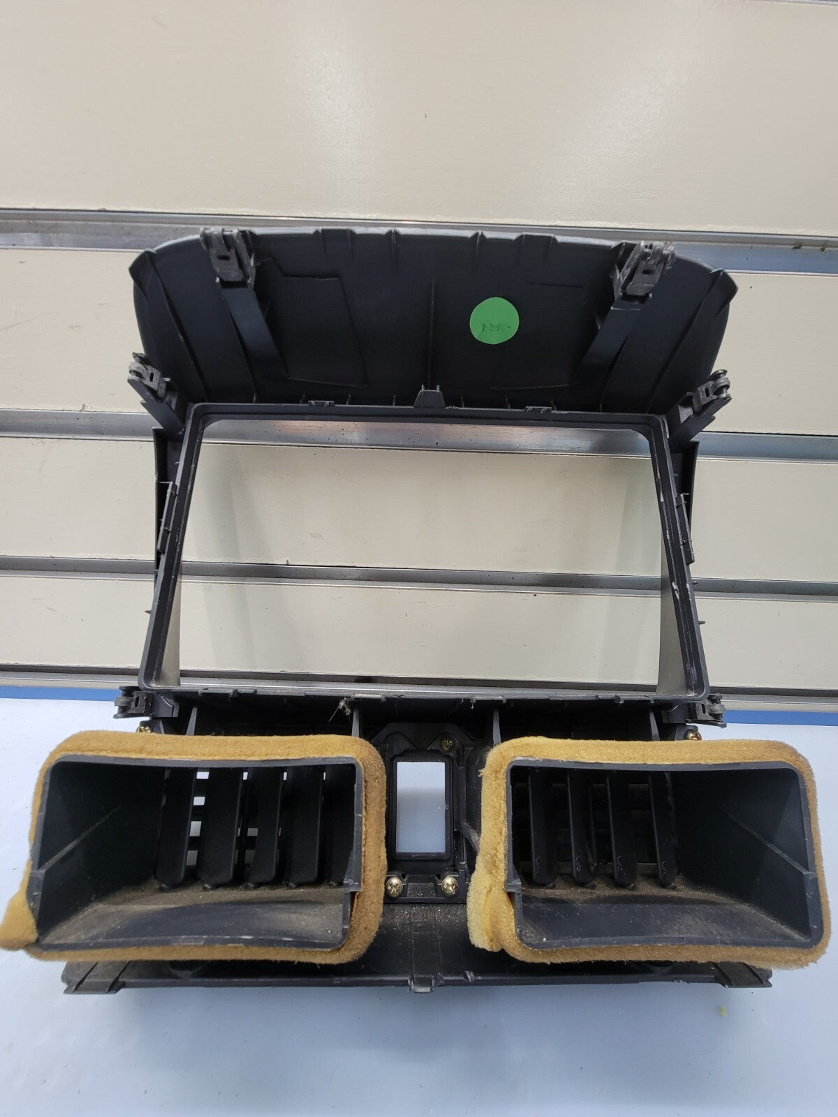 🔥02-06 Honda CR-V Center Panel Air Vent Grille Radio Bezel Black Assembly OEM