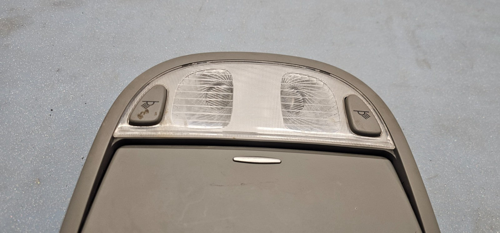 🔥07-12 HYUNDAI SANTA FE FRONT OVERHEAD CONSOLE DOME MAP LIGHT LAMP SUNROOF GRAY