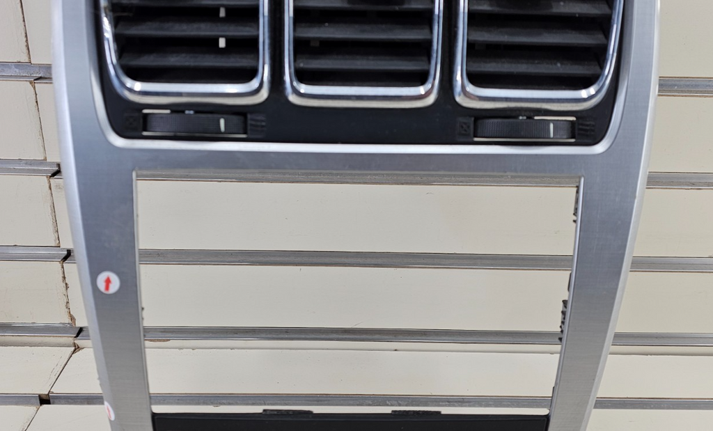 🔥07-12 GMC Acadia Center Dash Trim Radio Stereo Display Bezel Climate Silver