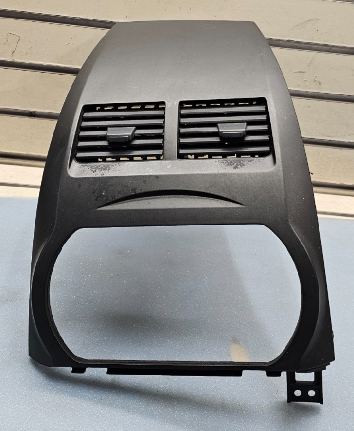 🔥02-04 NISSAN ALTIMA CENTER DASH VENT RADIO STEREO BEZEL TRIM PANEL BLACK OEM