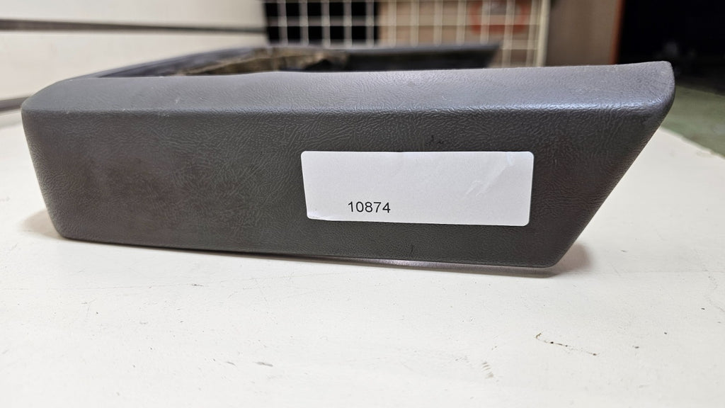 🔥88-94 CHEVY GMC CK SUBURBAN Dash Instrument Cluster Speedometer Bezel Black C2