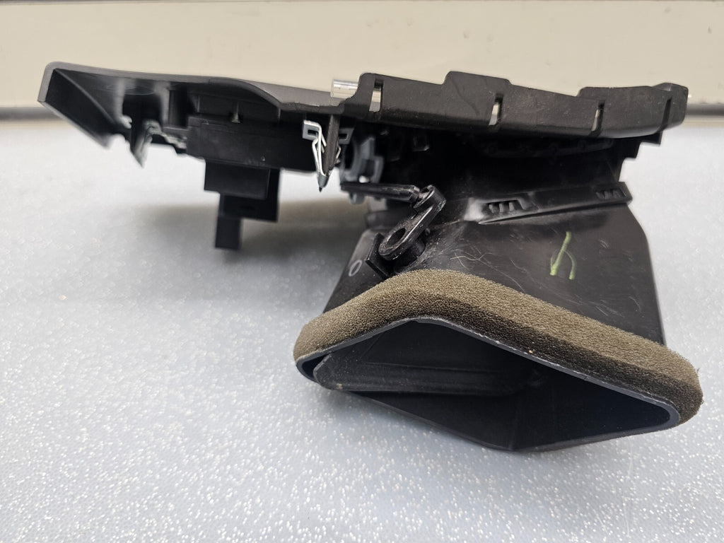 🔥08-14 Cadillac CTS Left Driver Dash AC Heater Air Vent Trim Panel Bezel Black