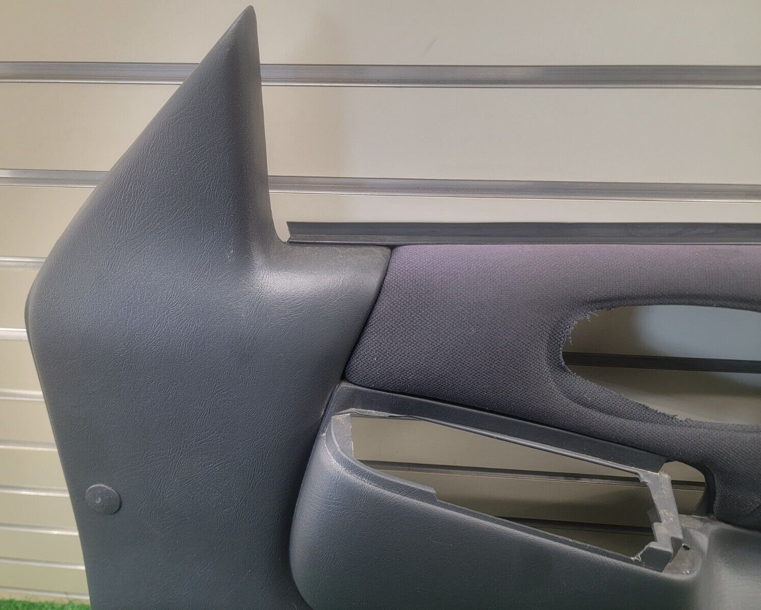 🔥98-04 Chevy Blazer Jimmy GMC Sonoma Front Door Panel passenger DARK GRAY