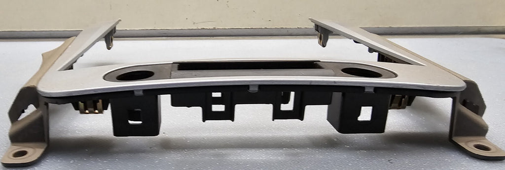🔥08-12 Chevy MALIBU Center Dash Radio Bezel Panel OFF Signal Trim Tan SILVER B8