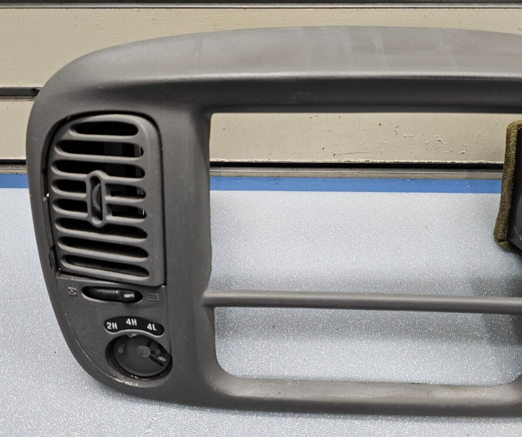 🔥97-03 Ford F150 Center Dash Radio Climate Trim Stereo BEZEL Panel Line GRAY