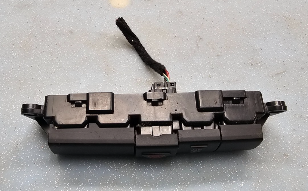 🔥07-10 SEBRING AVENGER Dash Emergency Hazard Light Switch OEM
