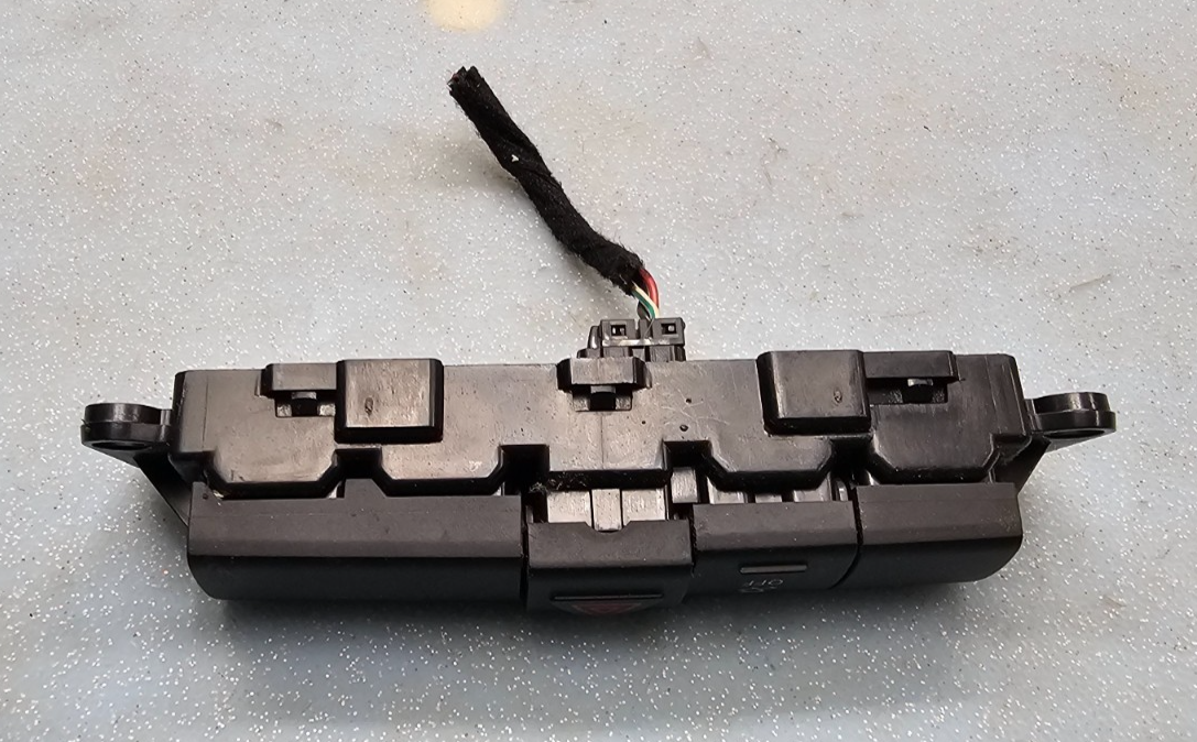 🔥07-10 SEBRING AVENGER Dash Emergency Hazard Light Switch OEM