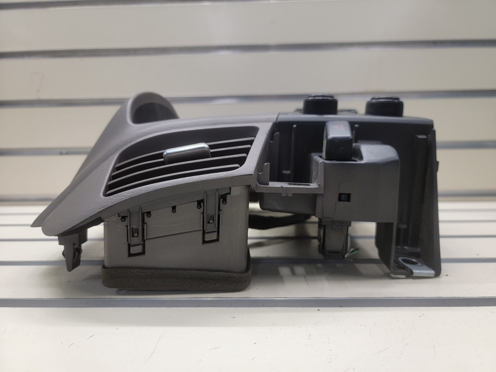 🔥1999-2003 Lexus RX300 Am Fm Cd Player Radio Receiver ID P1714 On Radio OEM