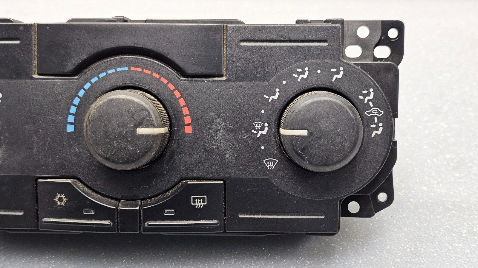 🔥05-07 Grand Cherokee Commander Dash AC Heater Temperature Climate Control Unit
