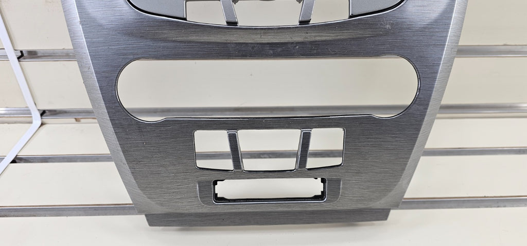  10-12 Fusion Milan Climate Control Radio Stereo Display Bezel Panel Trim Silver