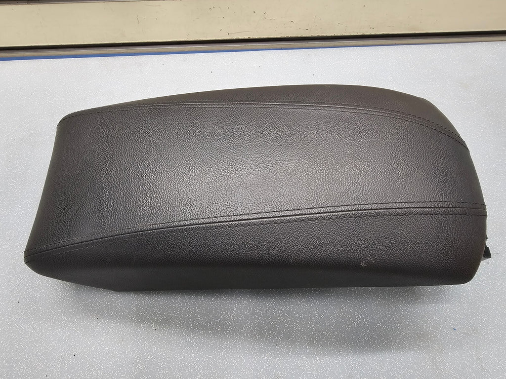 🔥11-14 HYUNDAI SONATA FRONT CENTER CONSOLE ARM REST LID COVER TOP PAD Black OEM