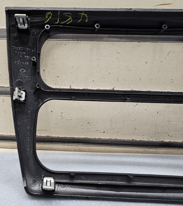 🔥03-06 Stratus Sebring Dash AM FM Radio Stereo Display Trim Panel Bezel Black