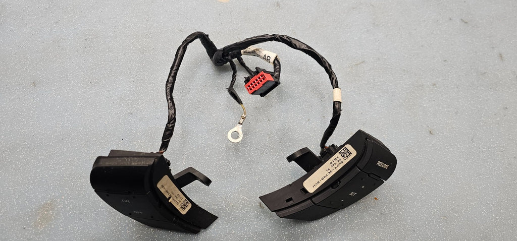 🔥05-11 CROWN VICTORIA GRAND MARQUIS STEERING COLUMN WHEEL CRUISE SWITCH OEM